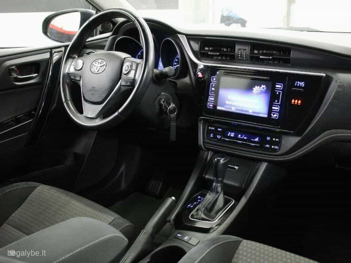 2017 m. Toyota Auris 1,6 universalas - 11/20