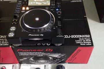 Pioneer CDJ-3000 Multi-Player /Pioneer DJM-A9 Mixer - 20/20
